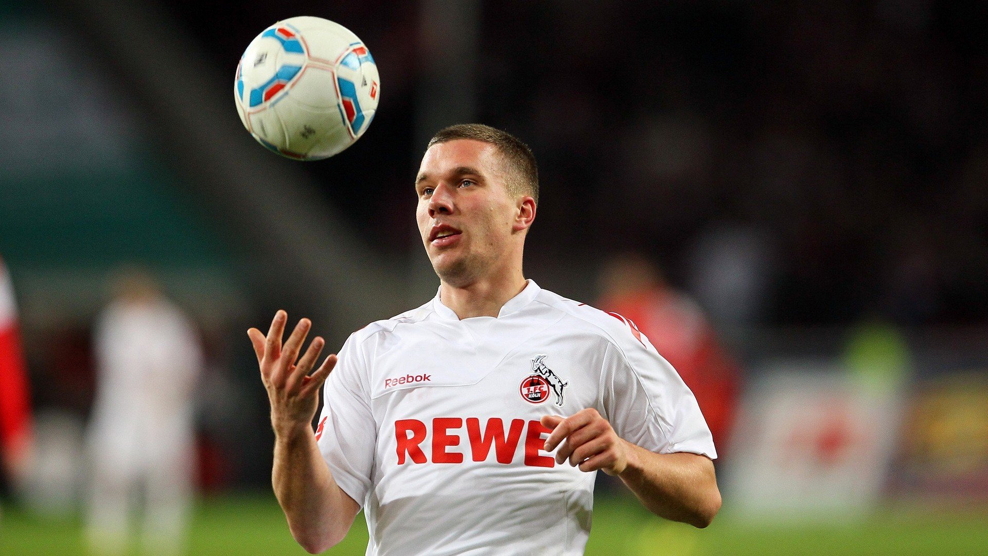 中国足球年度比赛热度与媒体关注度趋势，中国足球热点